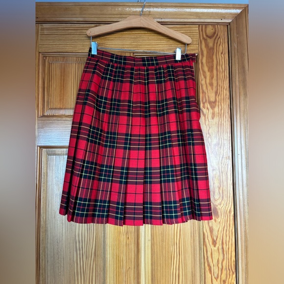 Pierre Cardin Vintage red tartan plaid pleated midi skirt 10 - Picture 1 of 9